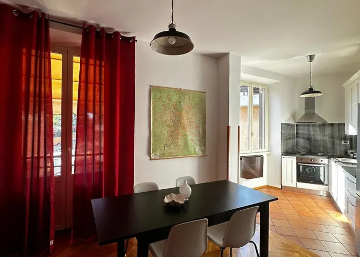 Collevaticano Apartment *
